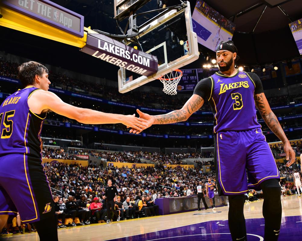 面对国际新 面对国际新