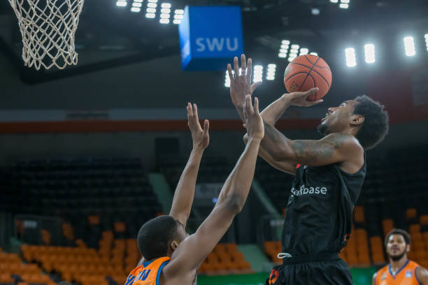 搜索热词中 搜索热词中